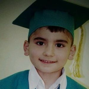 Meet your Posher, Amjad